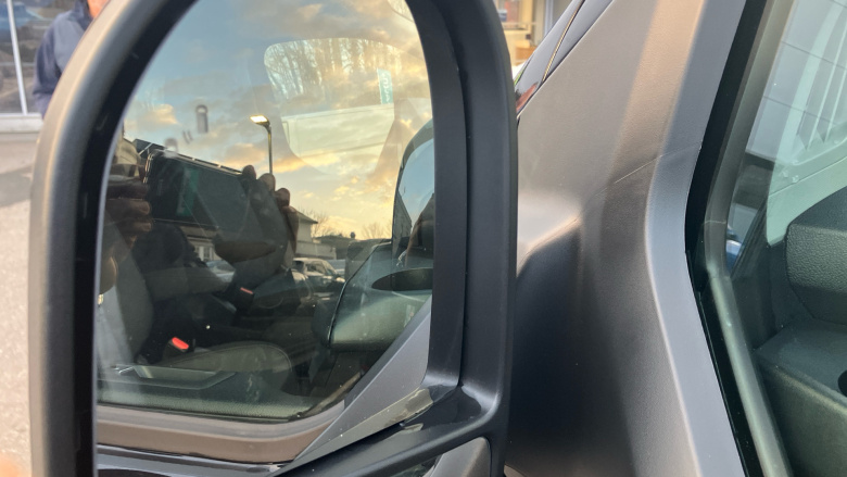 Ford Tourneo Custom 320 L1 Diesel Fwd 2.0 EcoBlue 136ps H1 Titanium 8 seater